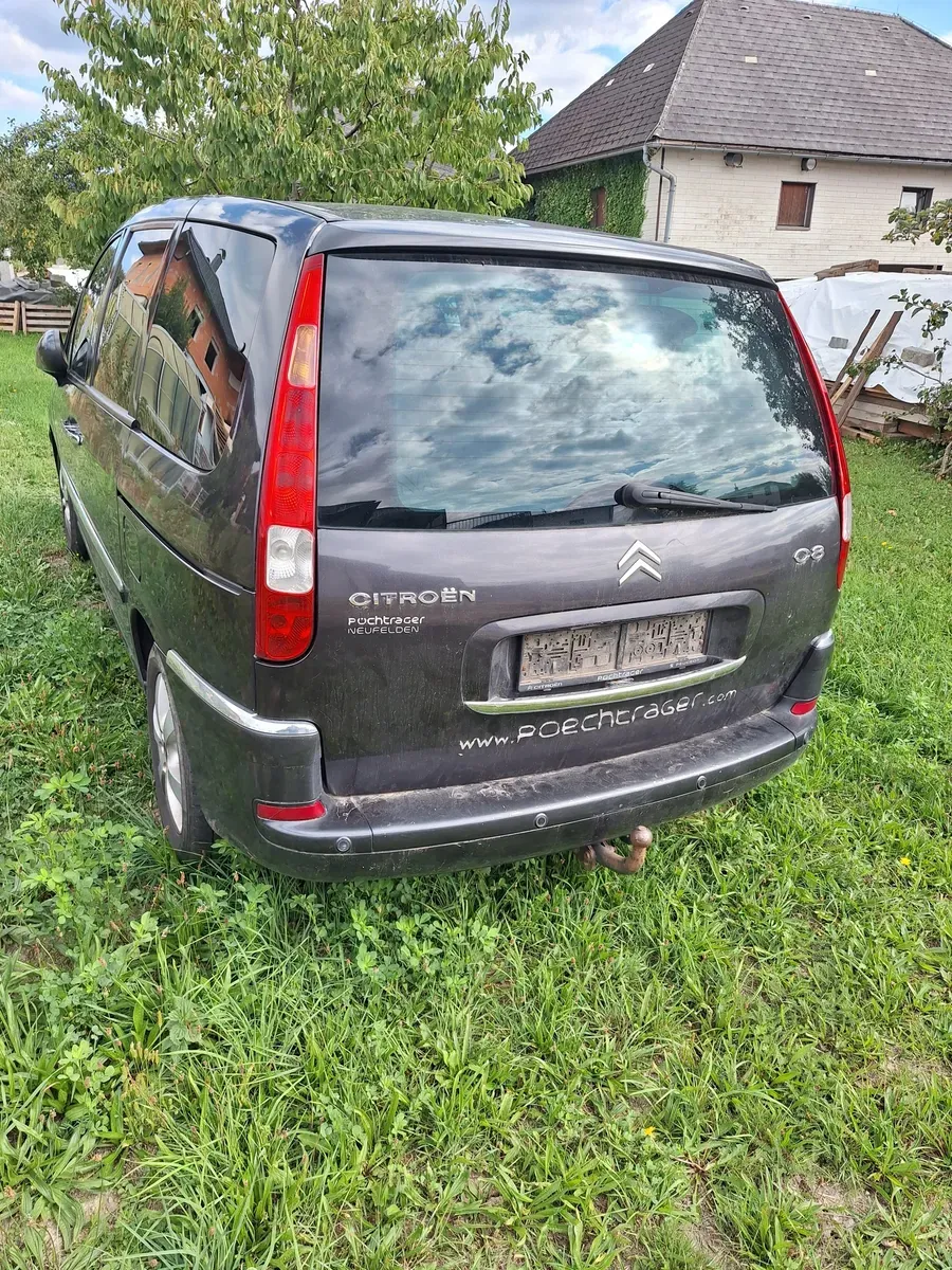 Citroen C8 2010 photo 2