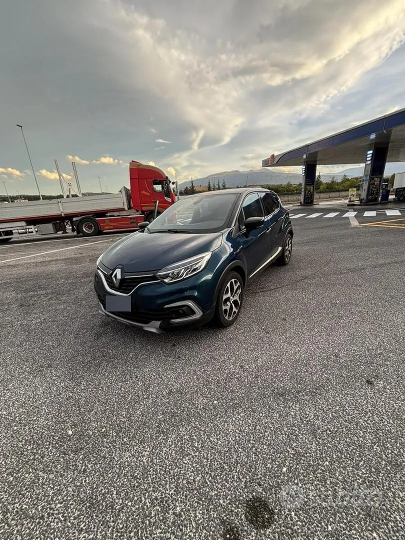Renault Captur 2019 photo 2