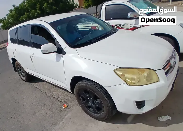 Toyota Rav 4 2011 photo 3