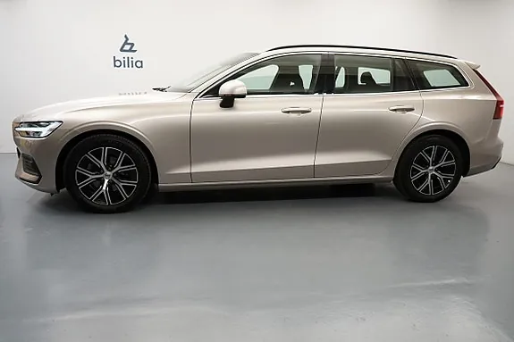 Volvo V60 2024 photo 2