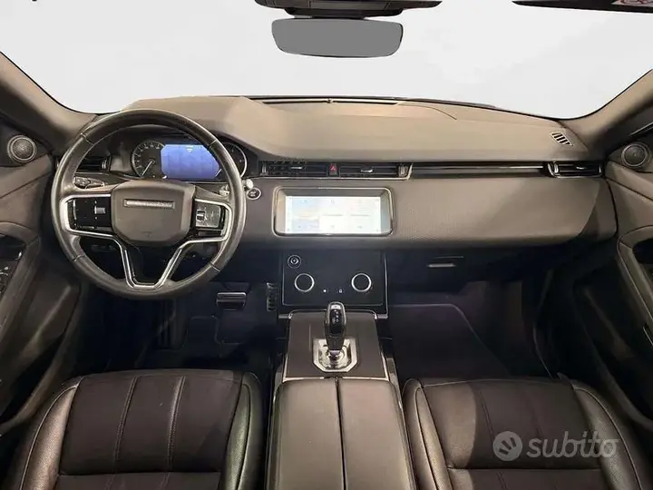 Land Rover Evoque 2023 photo 4