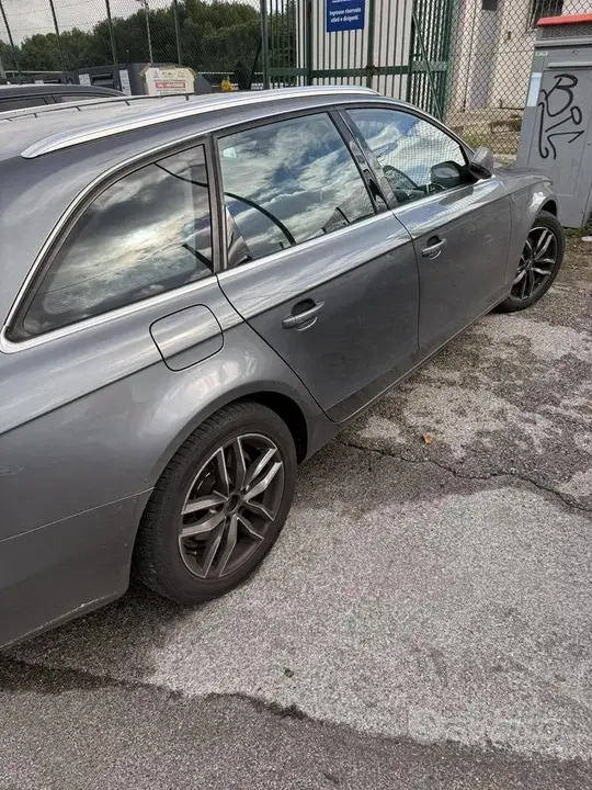 Audi A4 2014 photo 3