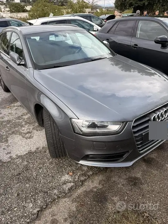 Audi A4 2014 photo 2
