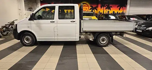 Volkswagen Transporter 2015 photo 2