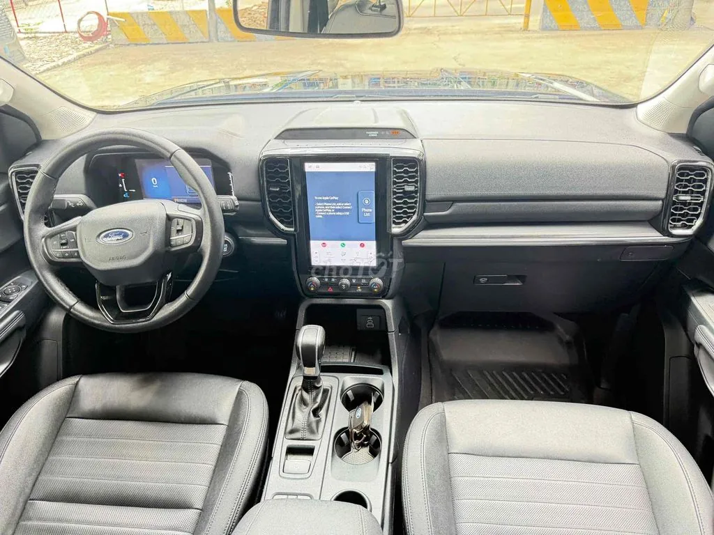 Ford Everest 2024 photo 4