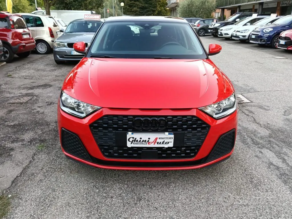 Audi A1 2021 photo 2