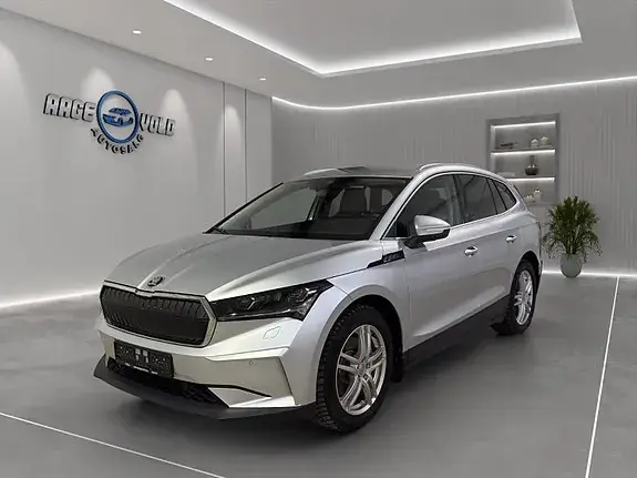 Skoda Enyaq 2023 photo 3