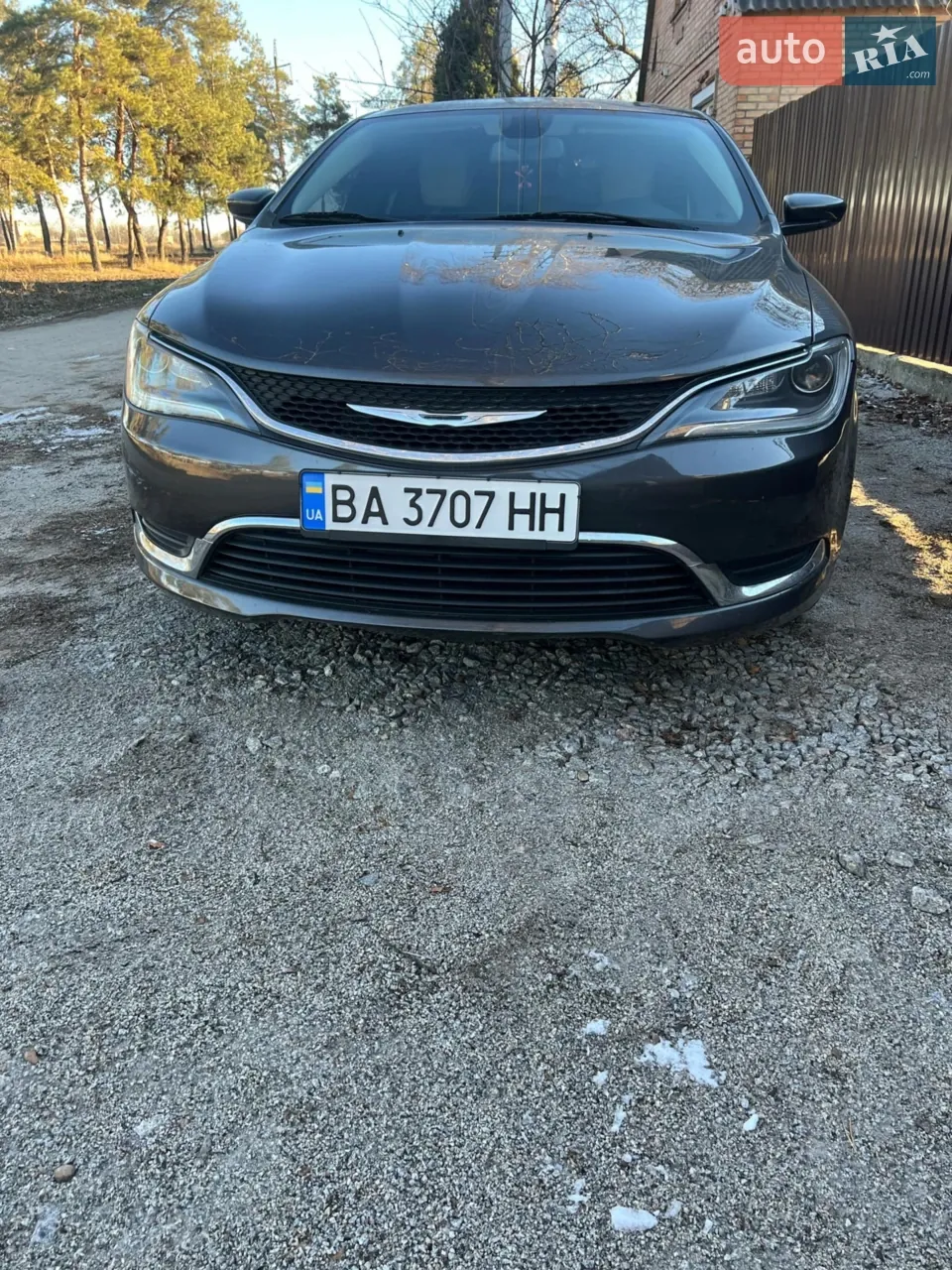 Chrysler 200