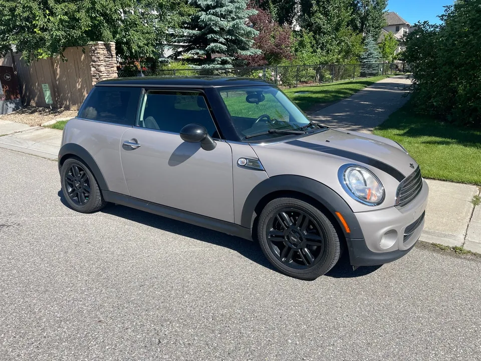 Mini Cooper 2012 photo 2
