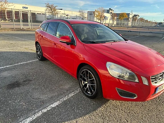 Volvo V60 2012 photo 3