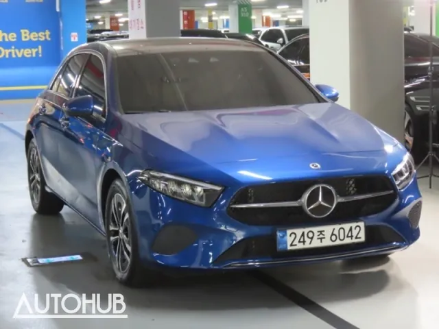 Mercedes-Benz A-Class 2024 photo 2