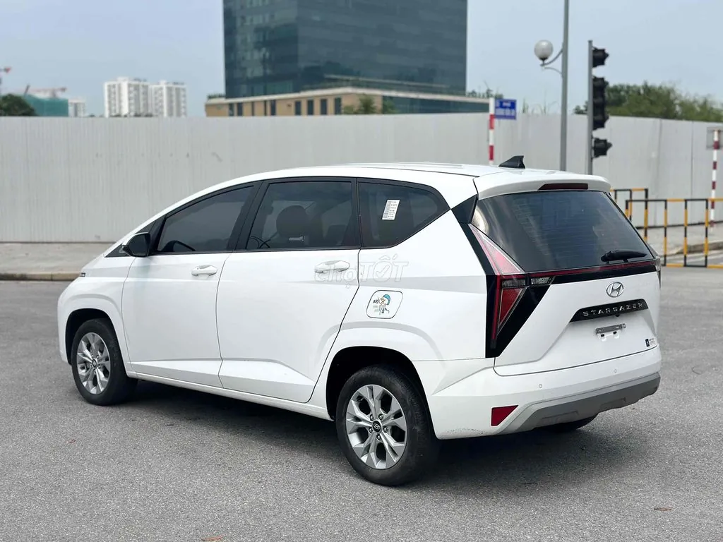 Hyundai Stargazer 2024 photo 5