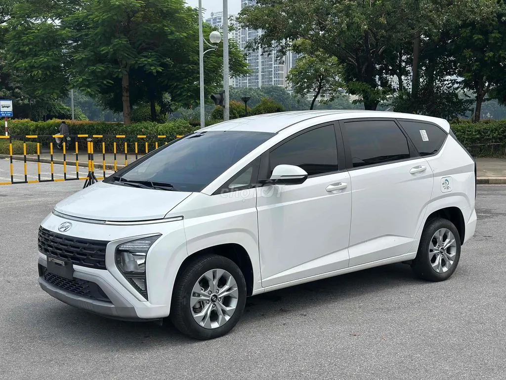 Hyundai Stargazer 2024 photo 3