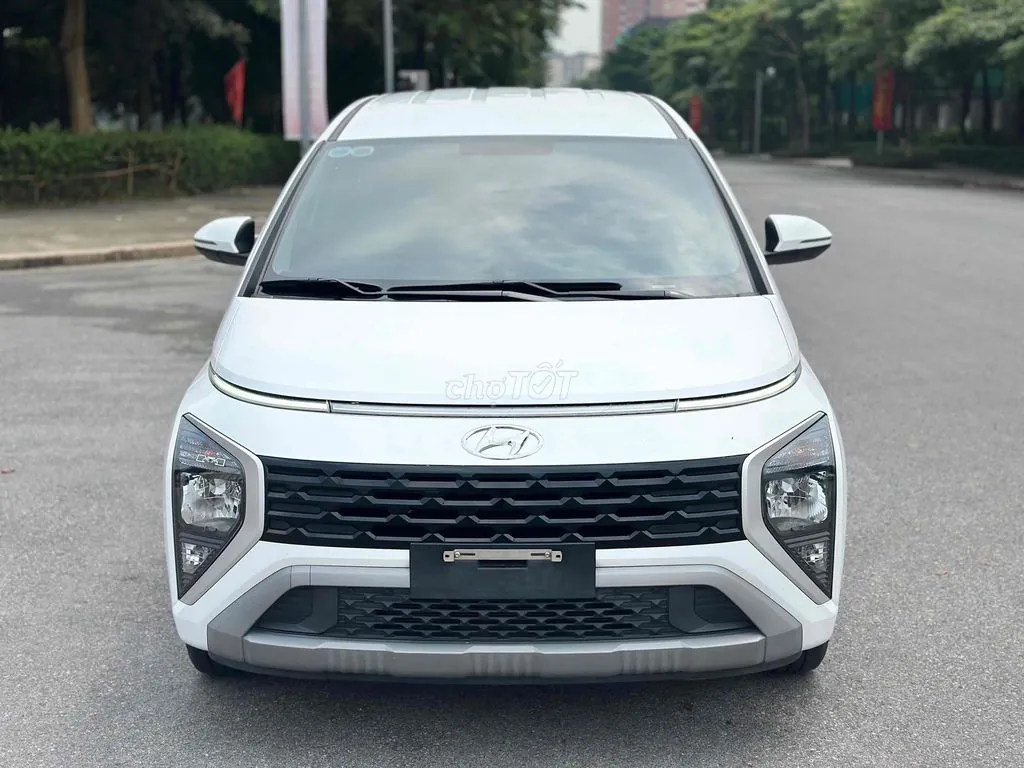 Hyundai Stargazer