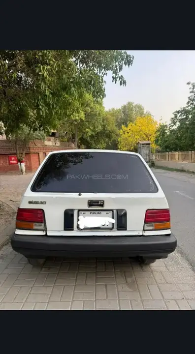 Suzuki Khyber