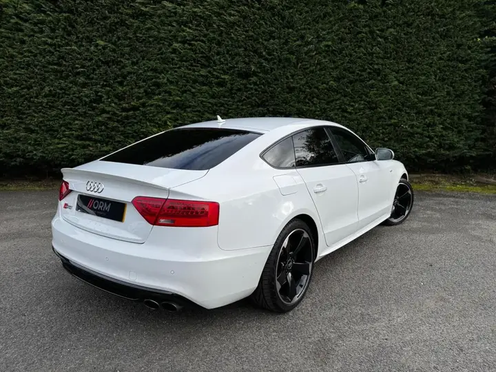 Audi S5 2013 photo 4