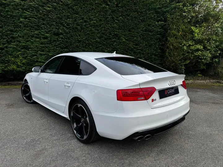 Audi S5 2013 photo 3