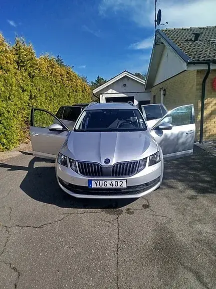 Skoda Octavia 2018 photo 2