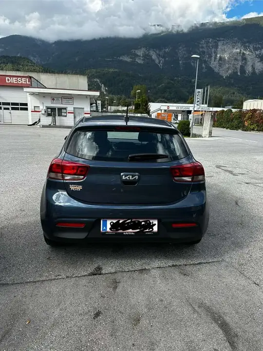 Kia Rio 2023 photo 3
