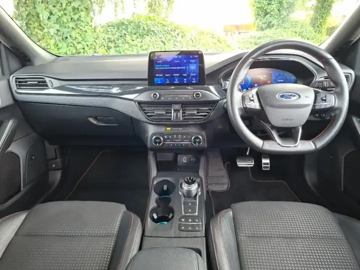 Ford Focus 2020 photo 3