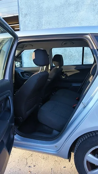 Skoda Fabia 2011 photo 5