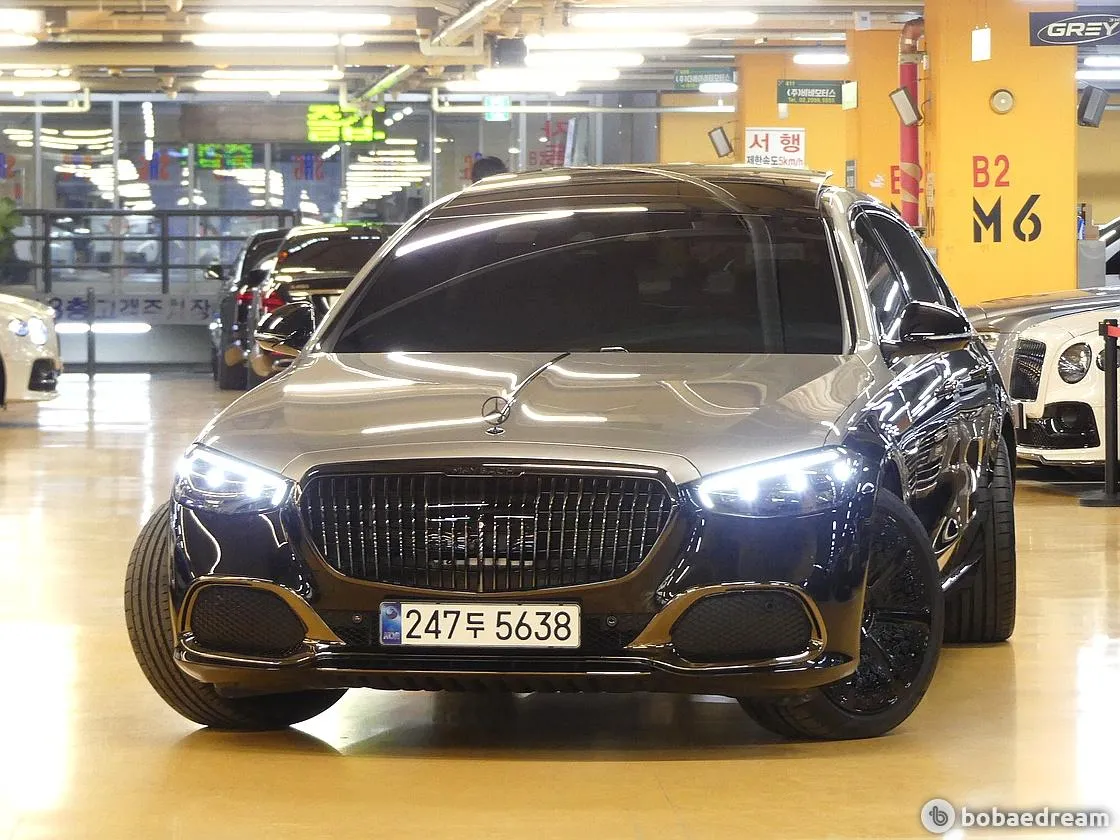 Mercedes-Benz Maybach S580