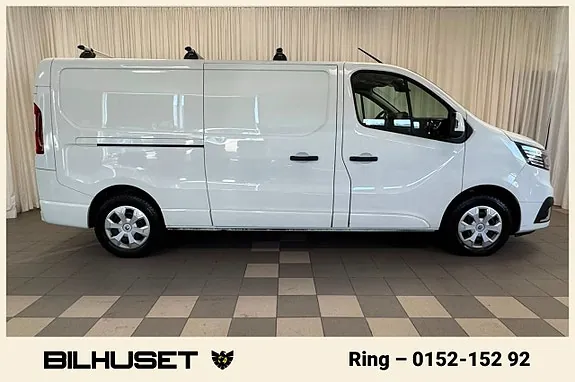 Renault Trafic 2023 photo 2