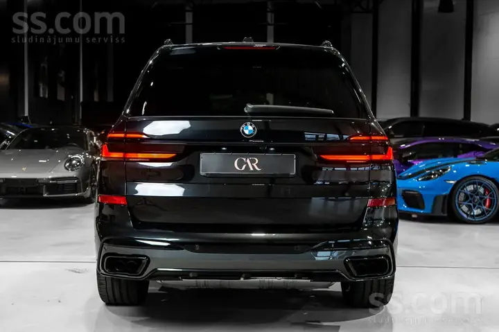 BMW X7 2025 photo 5