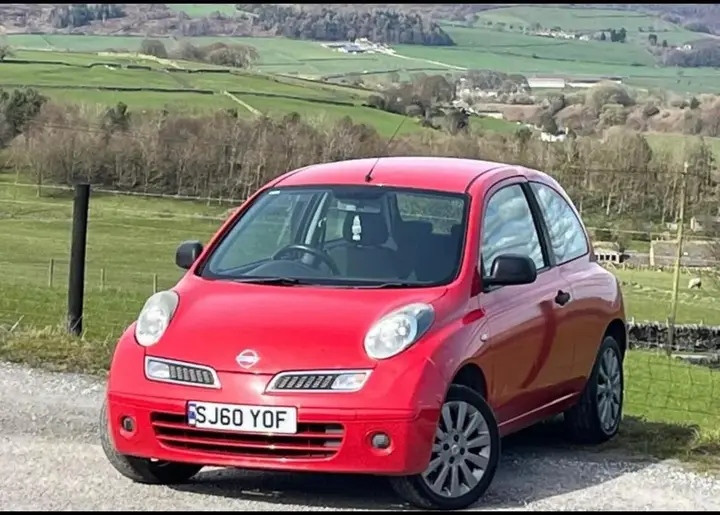 Nissan Micra 2010 photo 2