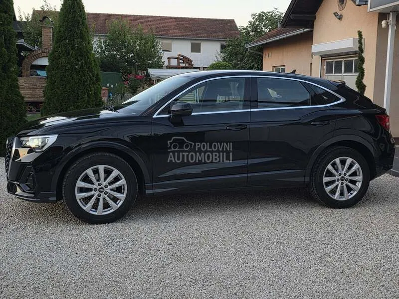 Audi Q3 2022 photo 4