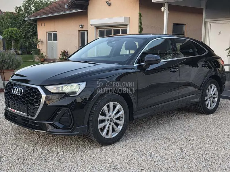 Audi Q3 2022 photo 3