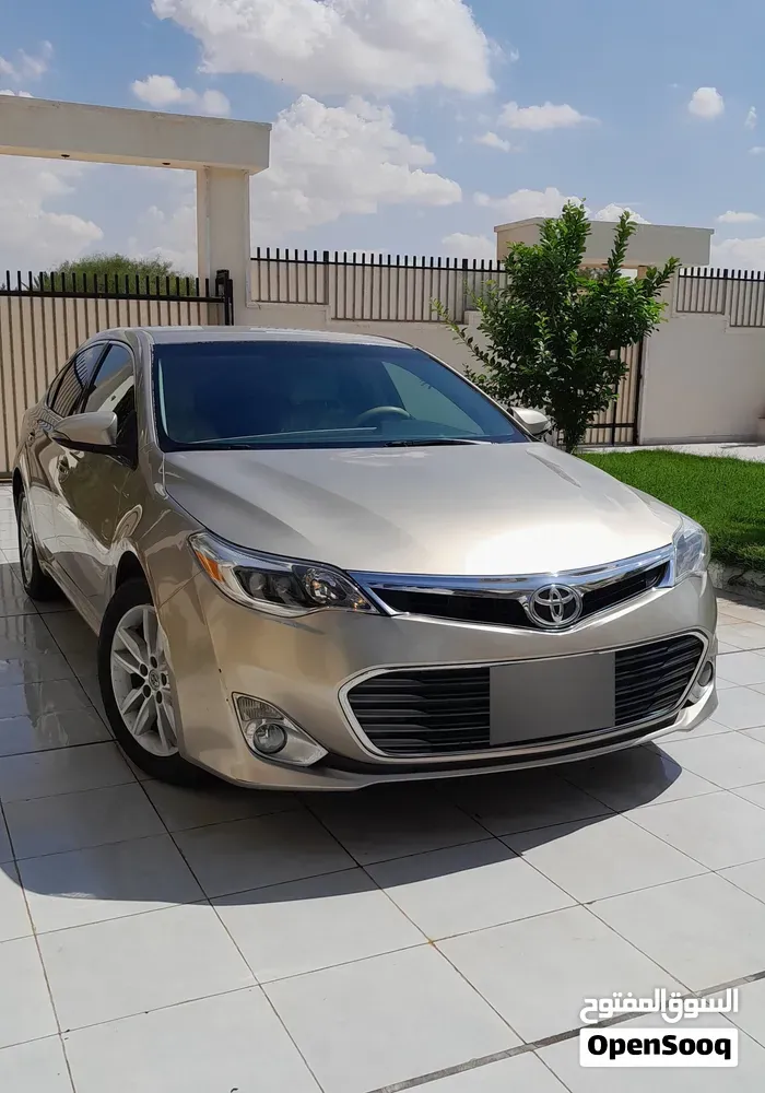 Toyota Avalon 2014 photo 2