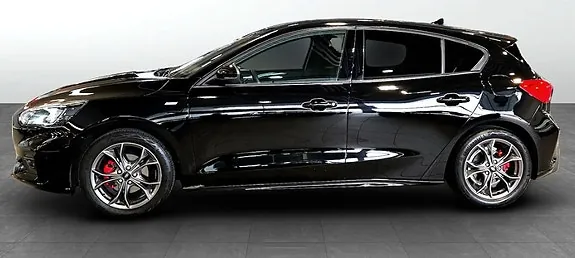 Ford Focus 2022 photo 3