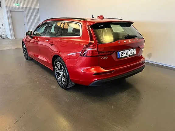 Volvo V60 2024 photo 3
