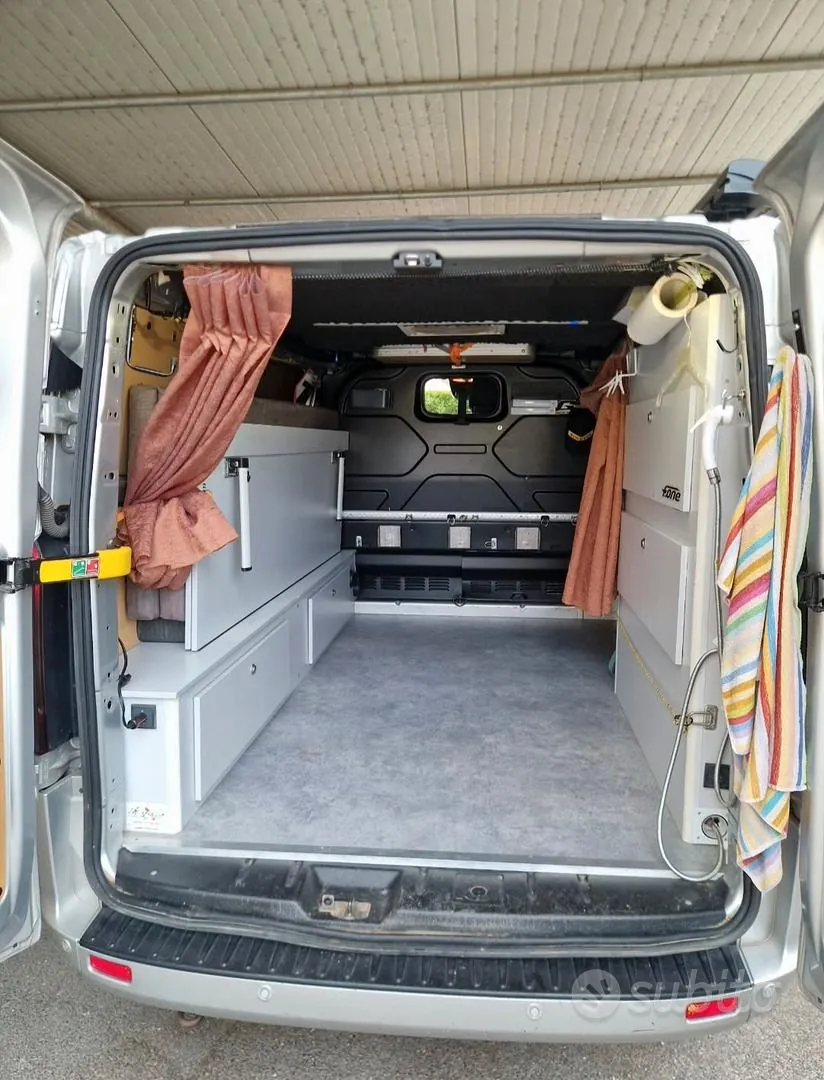 Ford Transit Custom 2021 photo 3