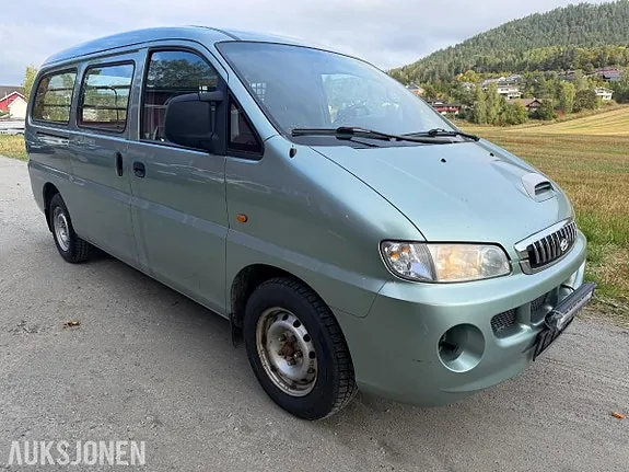 Hyundai H1 2005 photo 3
