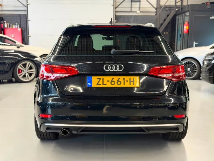 Audi A3 2017 photo 3