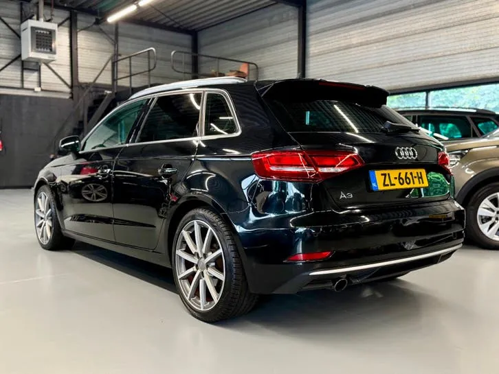 Audi A3 2017 photo 2