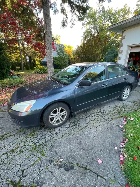 Honda Accord 2006 photo 2