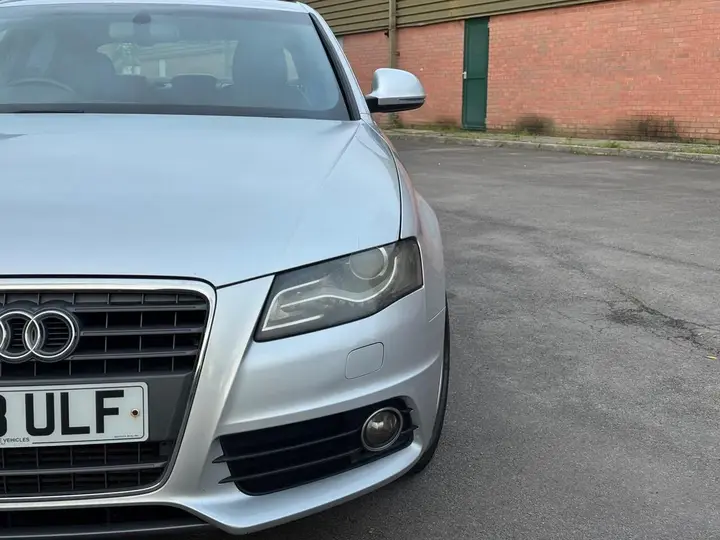 Audi A4 2008 photo 4