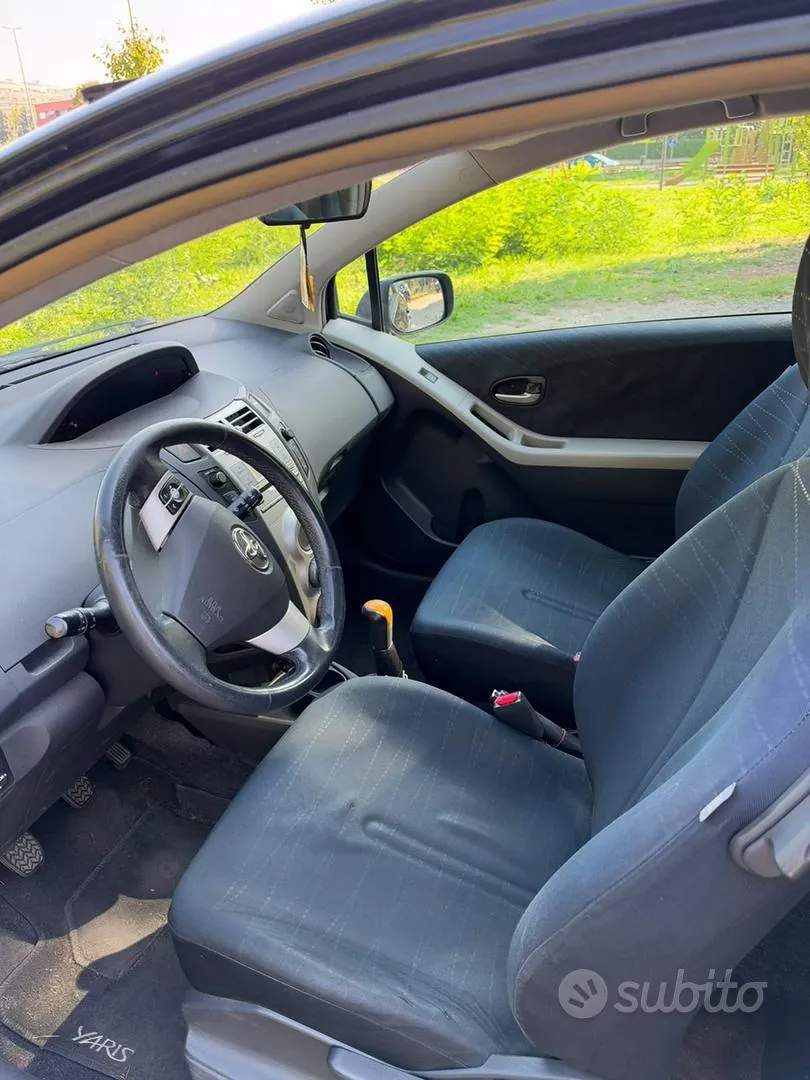 Toyota Yaris 2006 photo 5