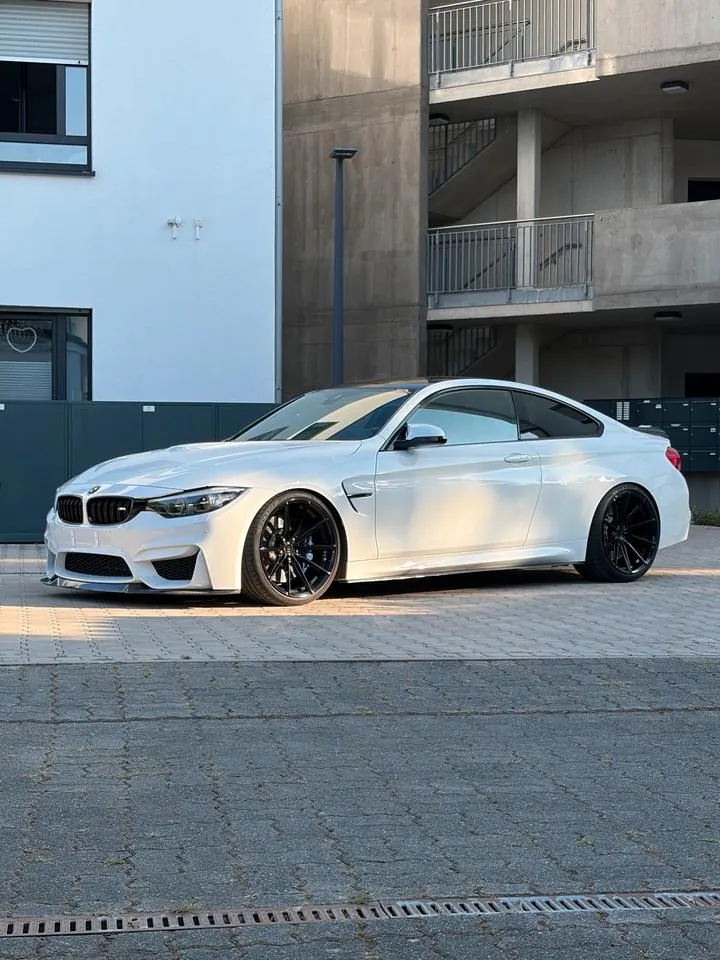 BMW M4 Competition