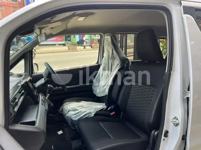 Suzuki Wagon R Zx 2026 photo 3
