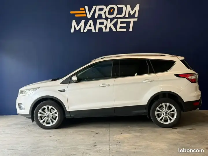 Ford Kuga 2018 photo 3
