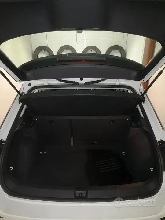 Volkswagen T-Roc 2019 photo 5