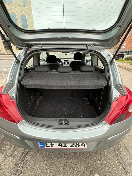 Opel Corsa 2010 photo 5