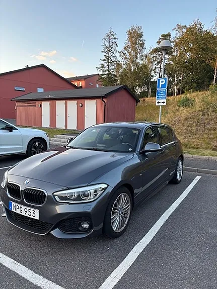 BMW 118I 2018 photo 2