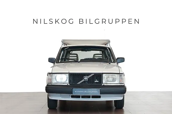 Volvo 240 1990 photo 2