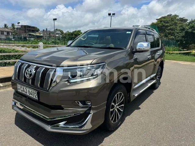 Toyota Land Cruiser Prado 2015 photo 2