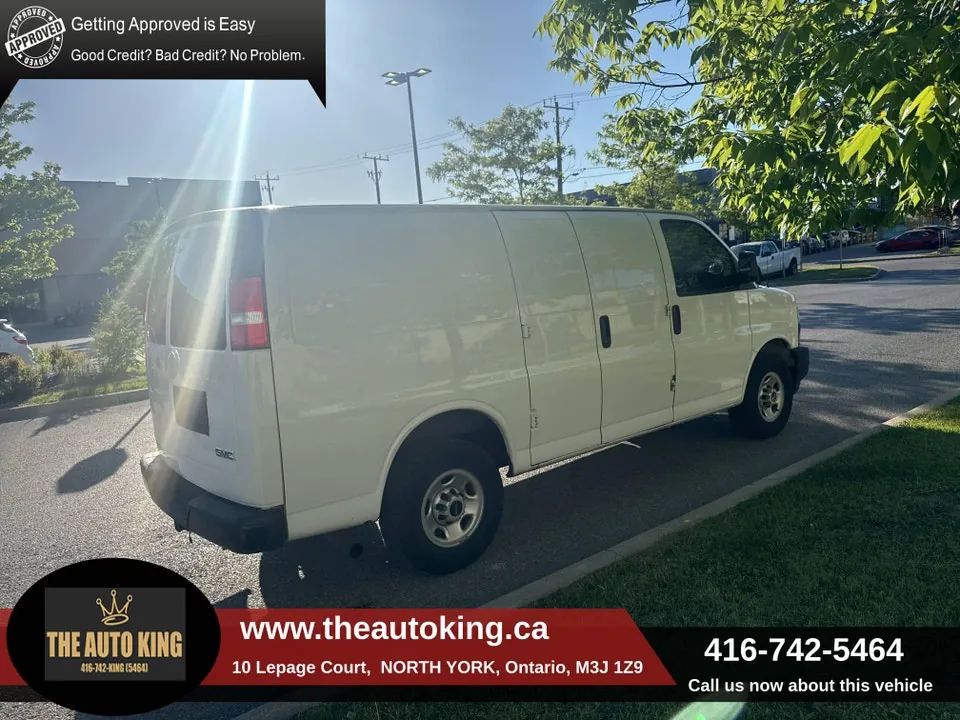 GMC Savana 2020 photo 3